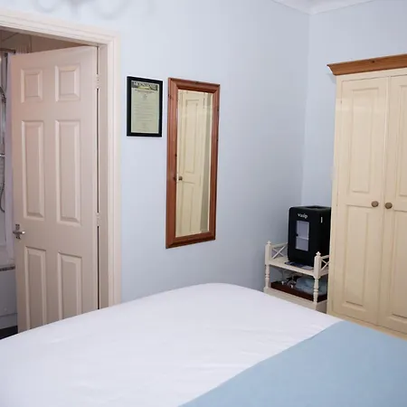 Milton House 아파트 아스크리그