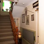 招待所 Milton House 5*