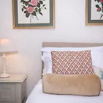 Pensión Milton House