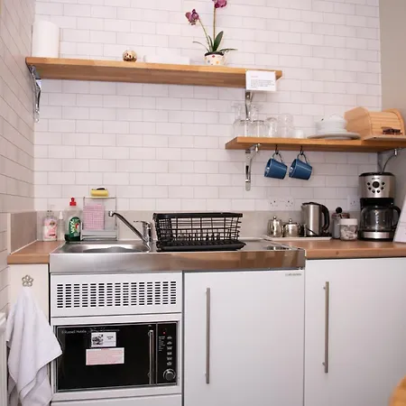 Milton House Studio Apartment Suites 5* アスクリッグ