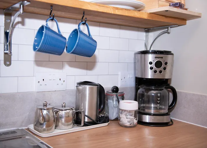 招待所 Milton House