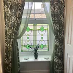 Milton House 5*