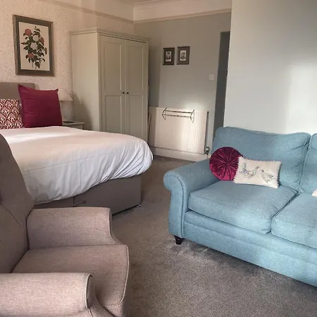 Milton House * Askrigg